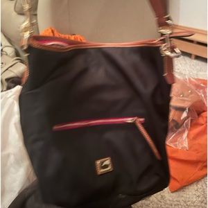 Dooney & Bourke Grain Shopper